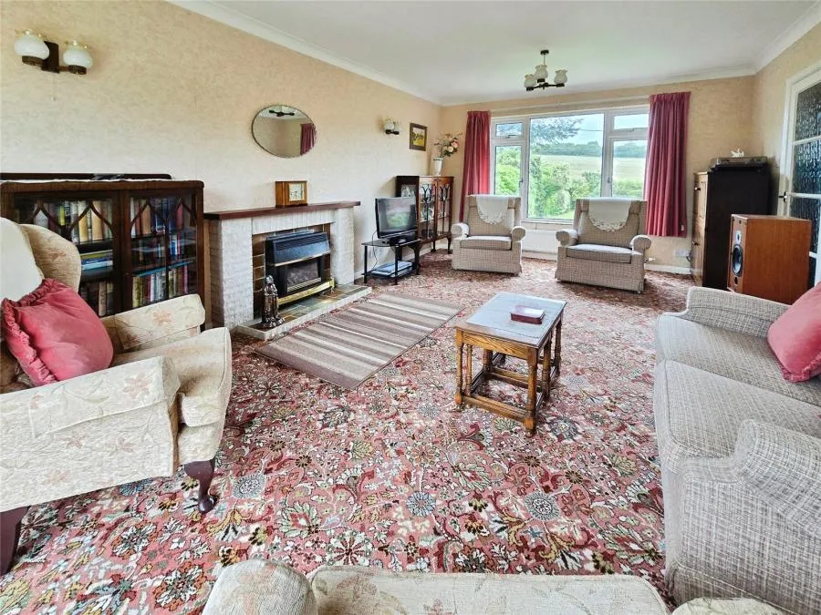 Summers Lane, Totland Bay, PO39, photo 4