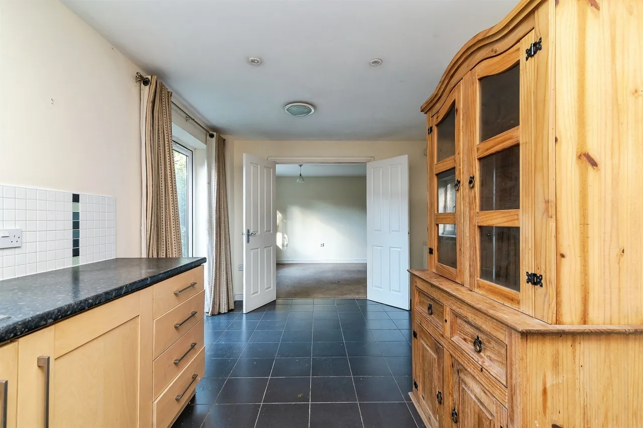 Woodland Close, Watnall, NG16, photo 3