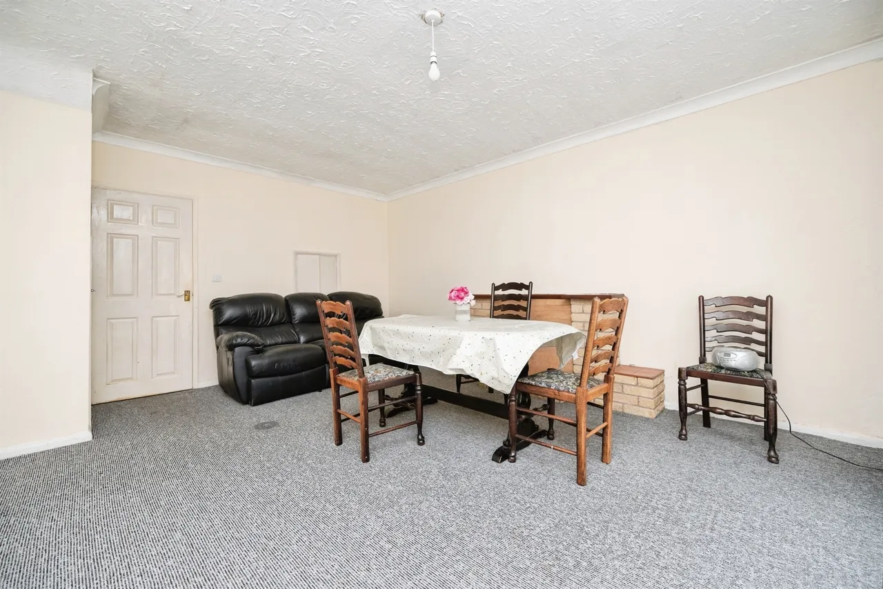 Stourbridge Road, Dudley, photo 3