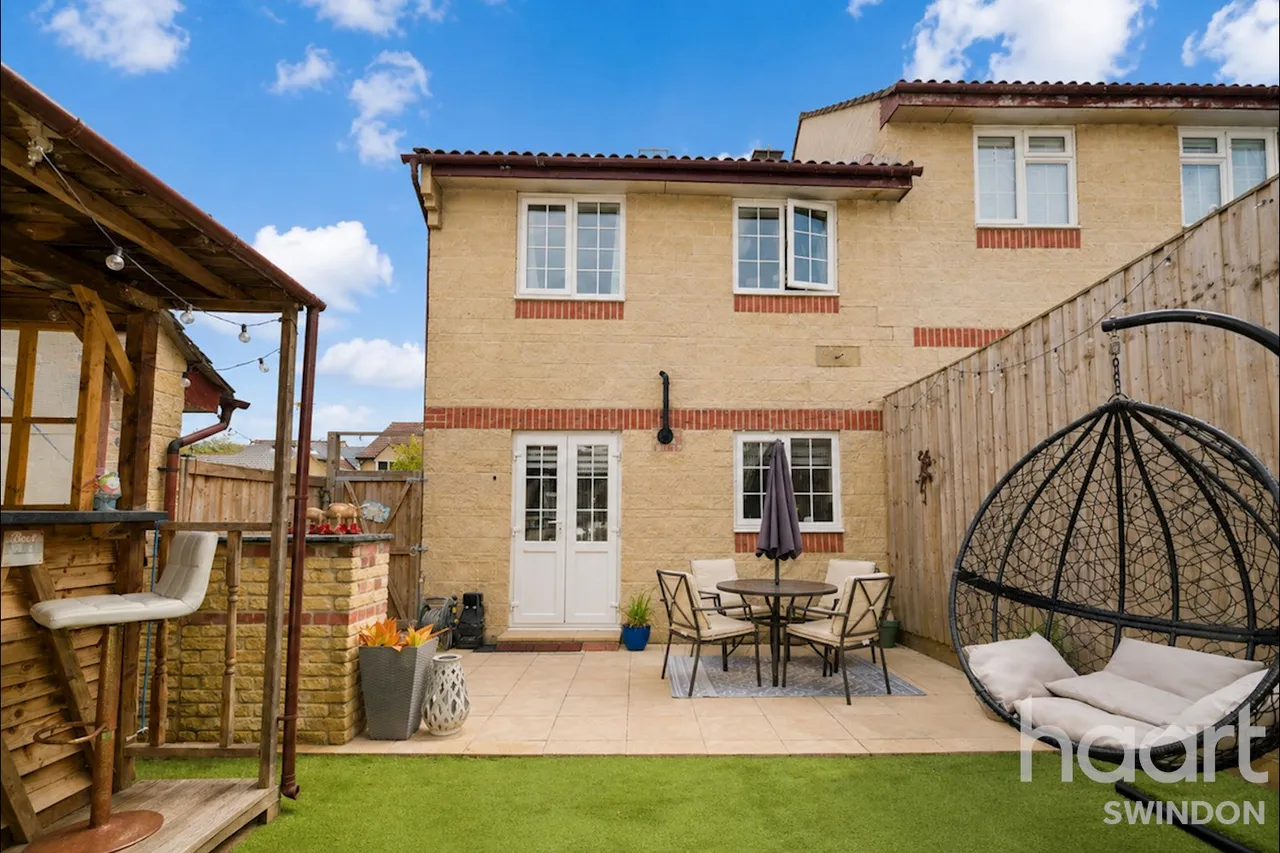 Mint Close, Swindon, SN2, photo 16
