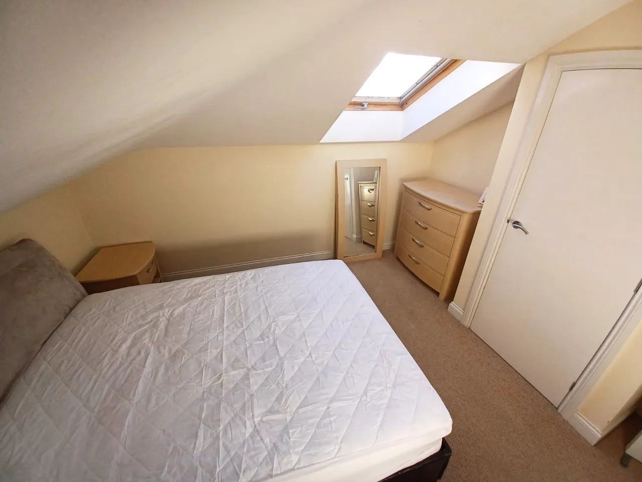 King Lane, Moortown, LS17, photo 6