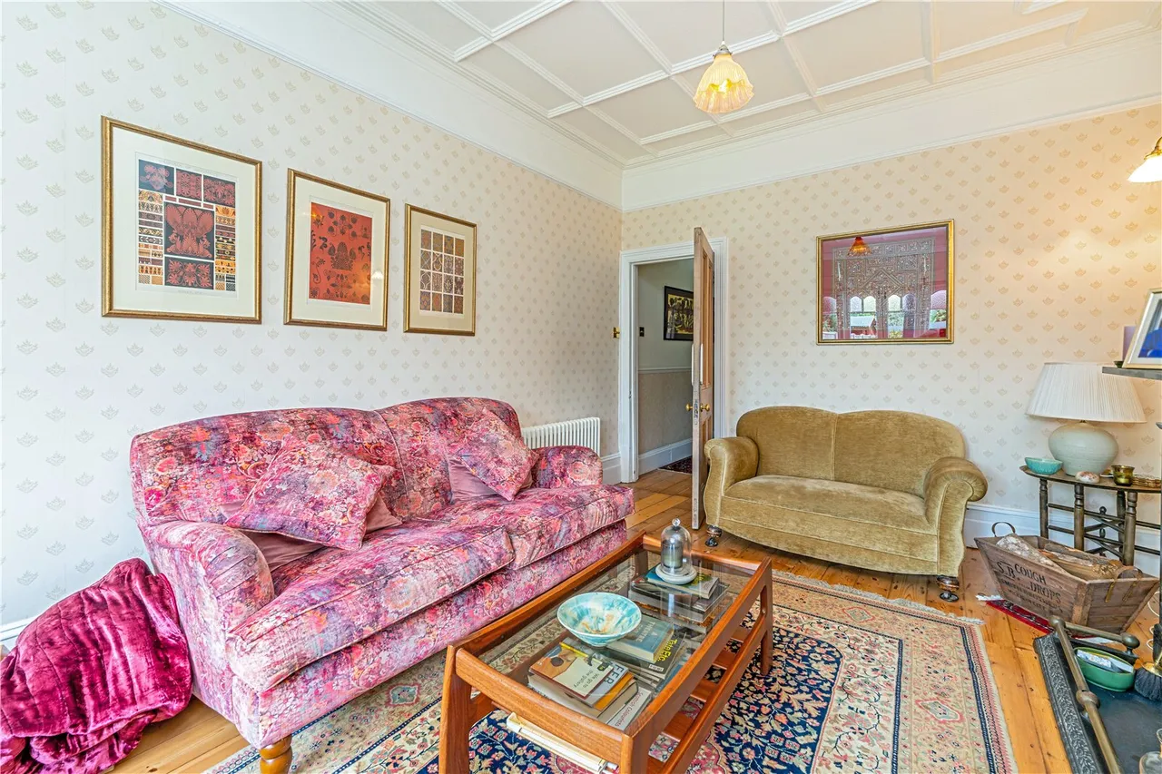Wellington Road, Hampton, TW12 1JT, photo 5
