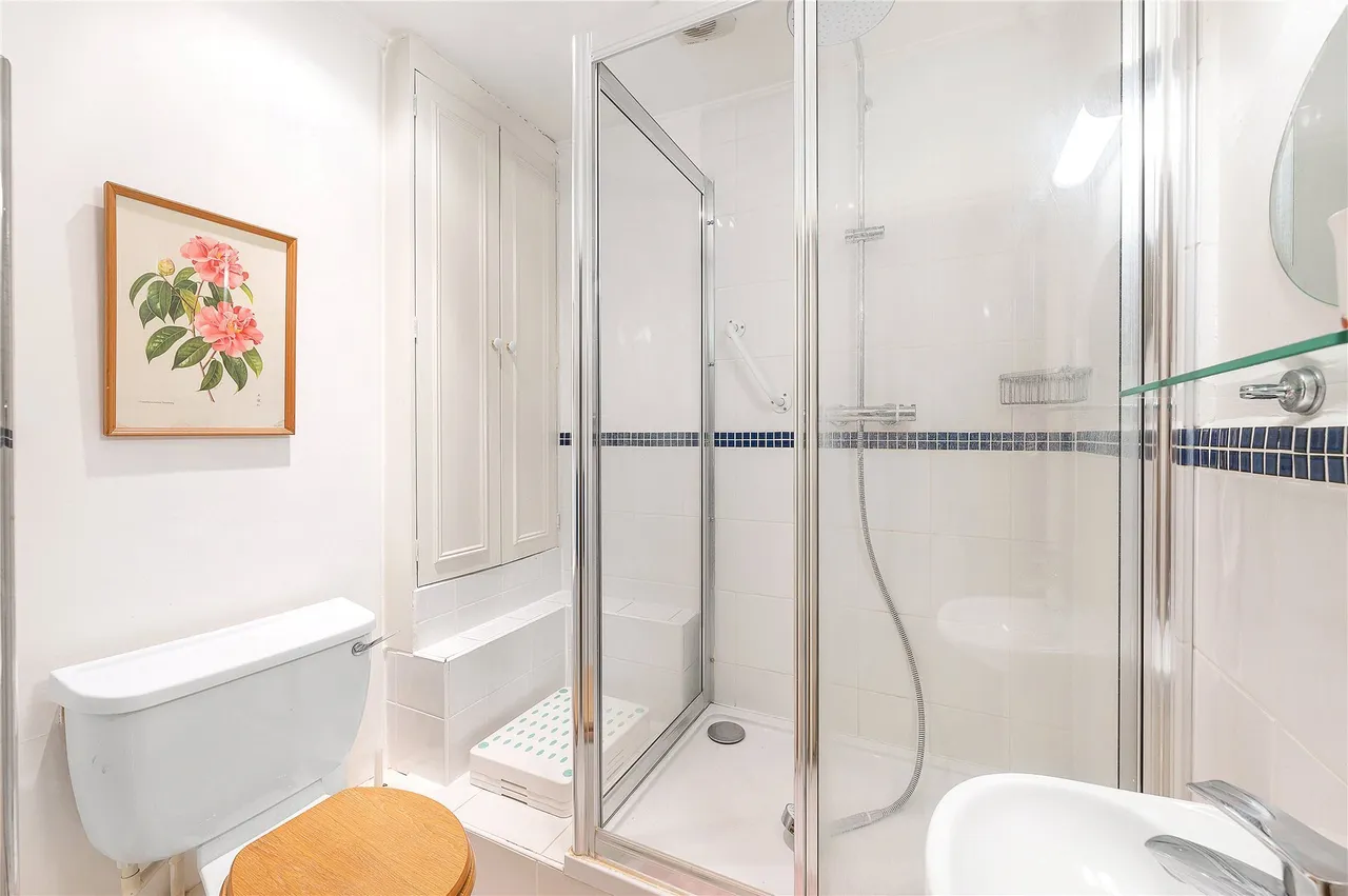 Sloane Court West, London, SW3, photo 8