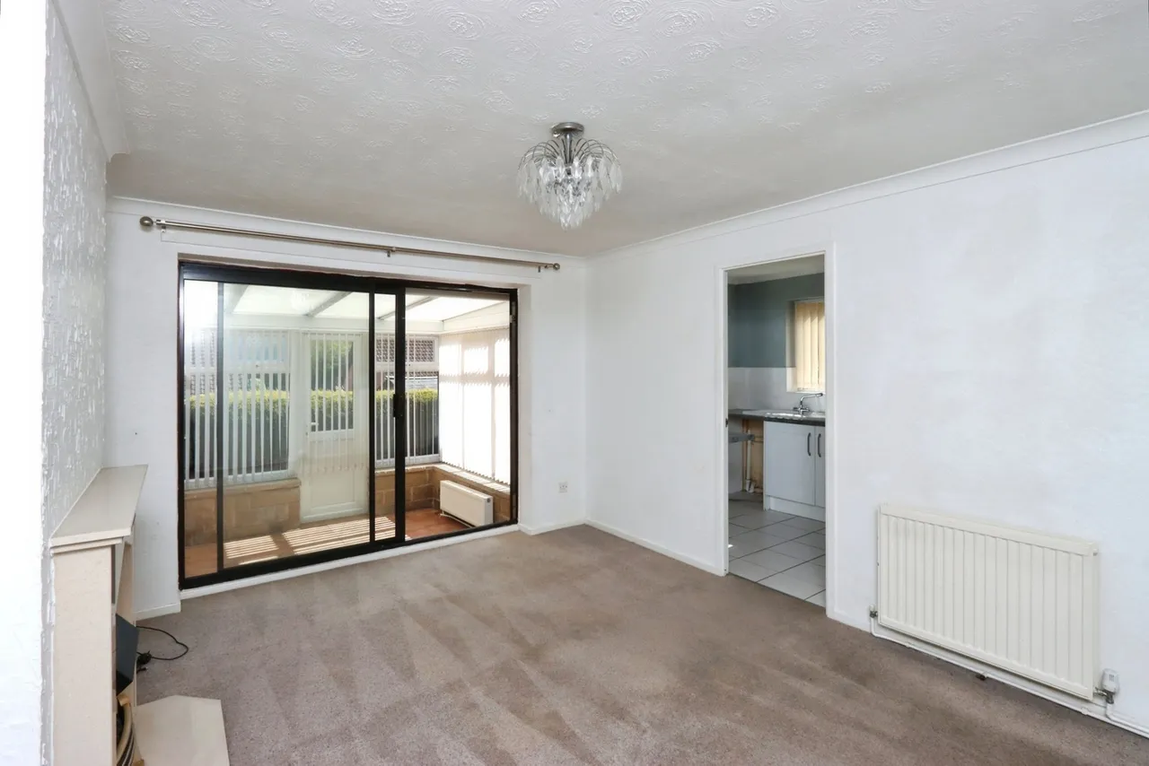 Wooldale Drive, Owlthorpe, Sheffield, S20, photo 3