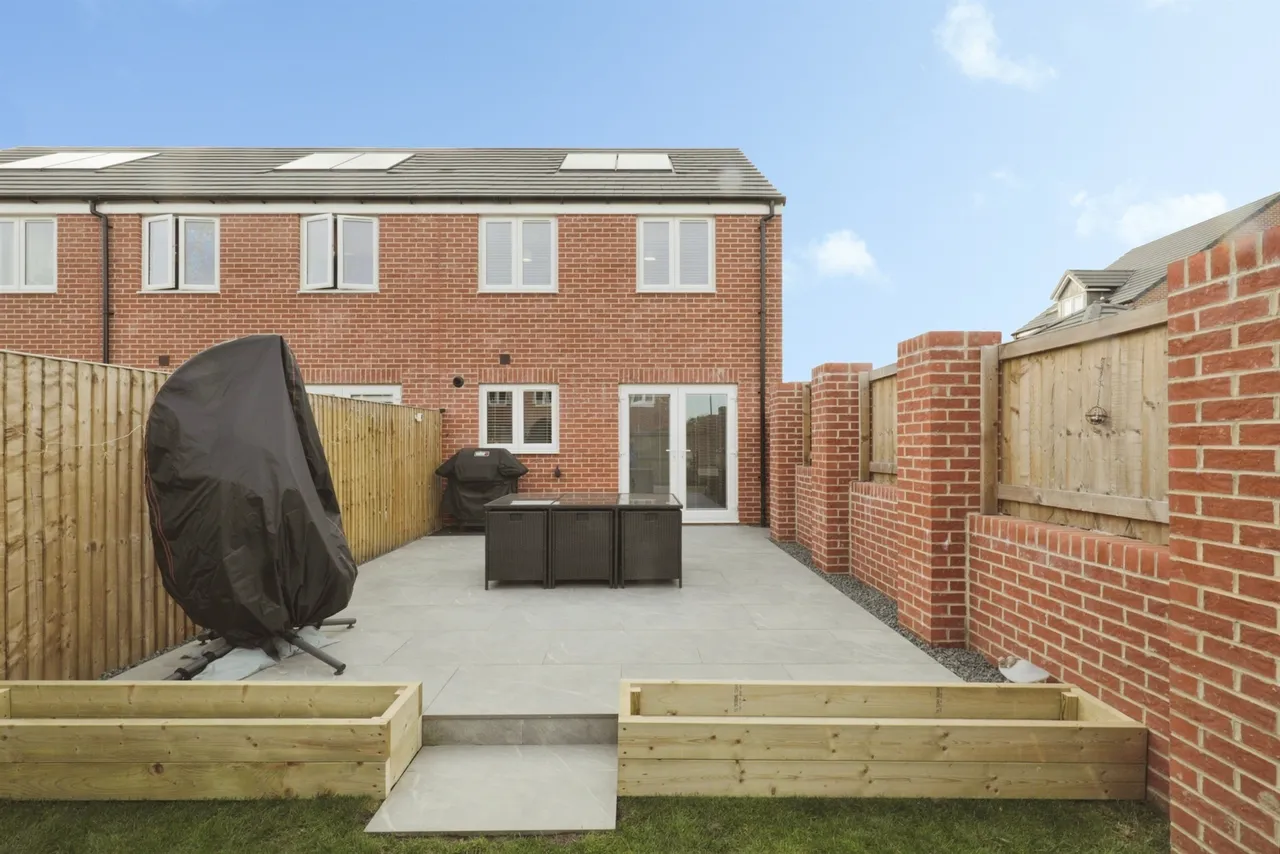 Arant Close, Harrogate, HG3, photo 13