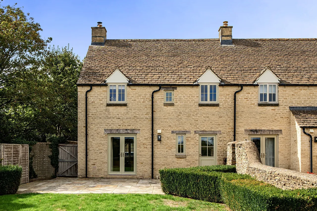 Arlingdon Fields, Cirencester, GL7, photo 12
