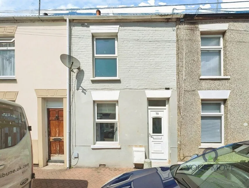 2 bed house to rent — Unity Street, Sheerness, Kent, ME12