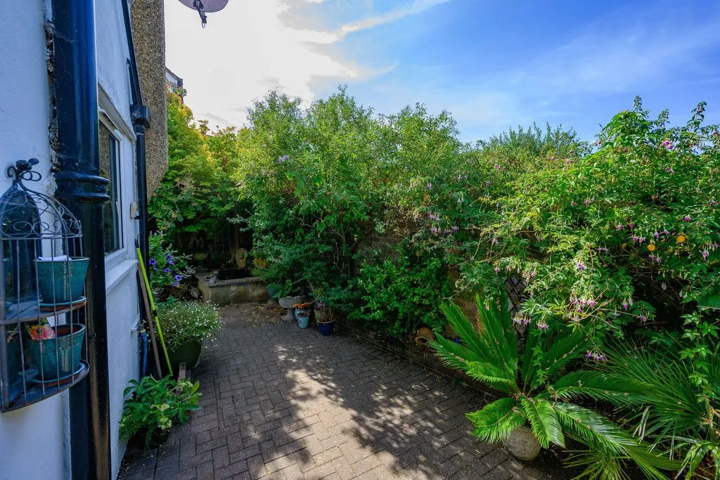 Herkomer Road, Bushey WD23 3NN, photo 8