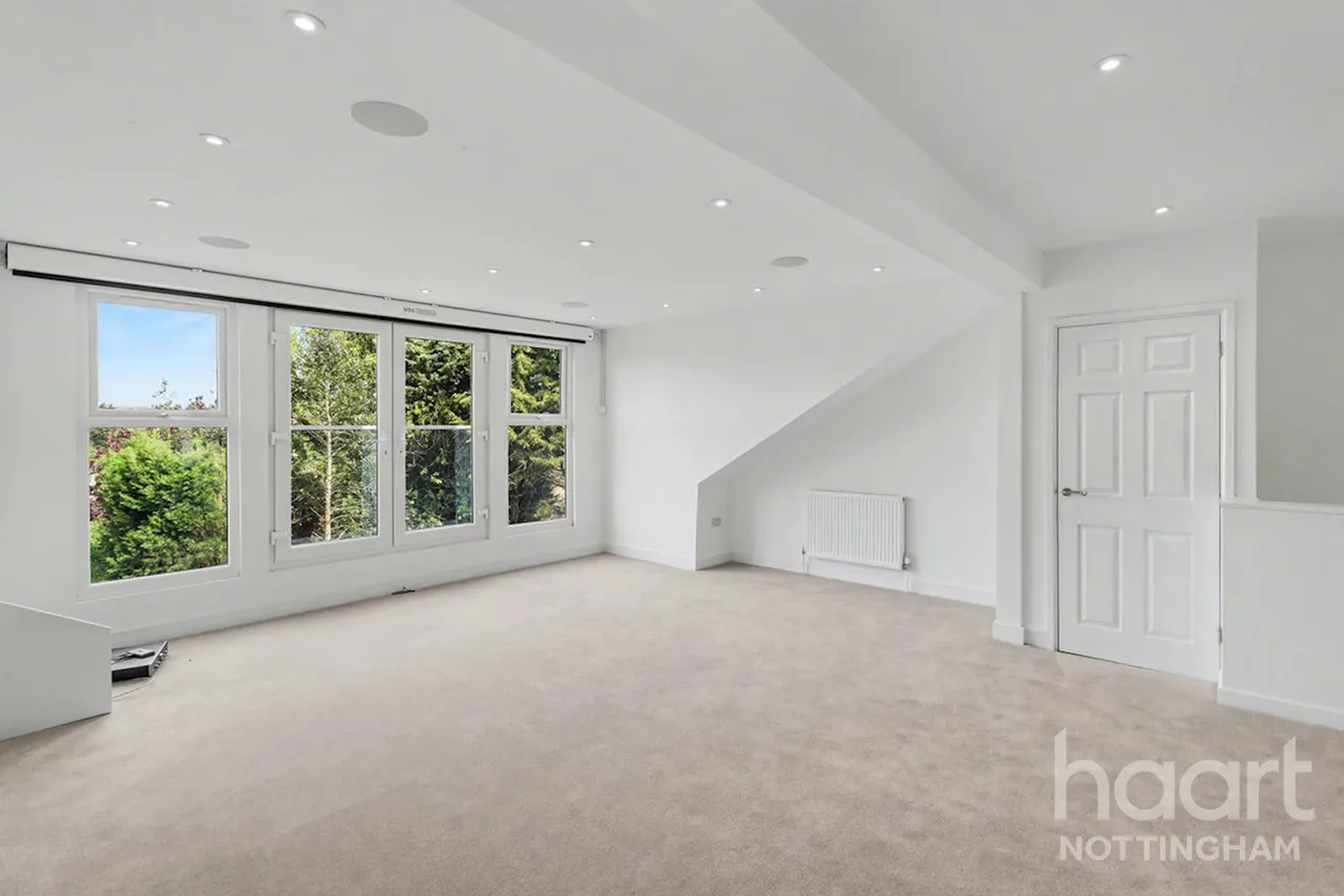 Southdale Road, Carlton, NG4, photo 3