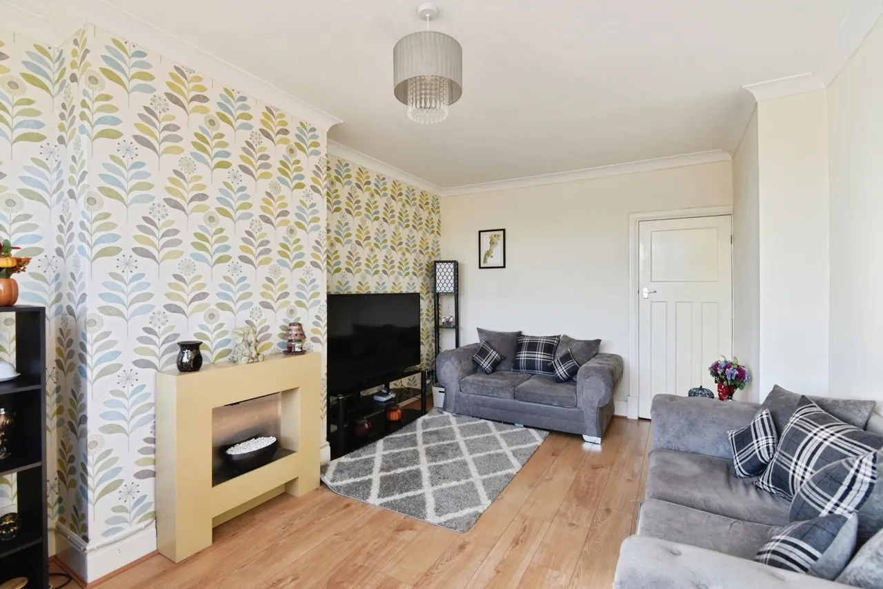 Hunters Way, STOKE-ON-TRENT, Staffordshire, ST4, photo 5