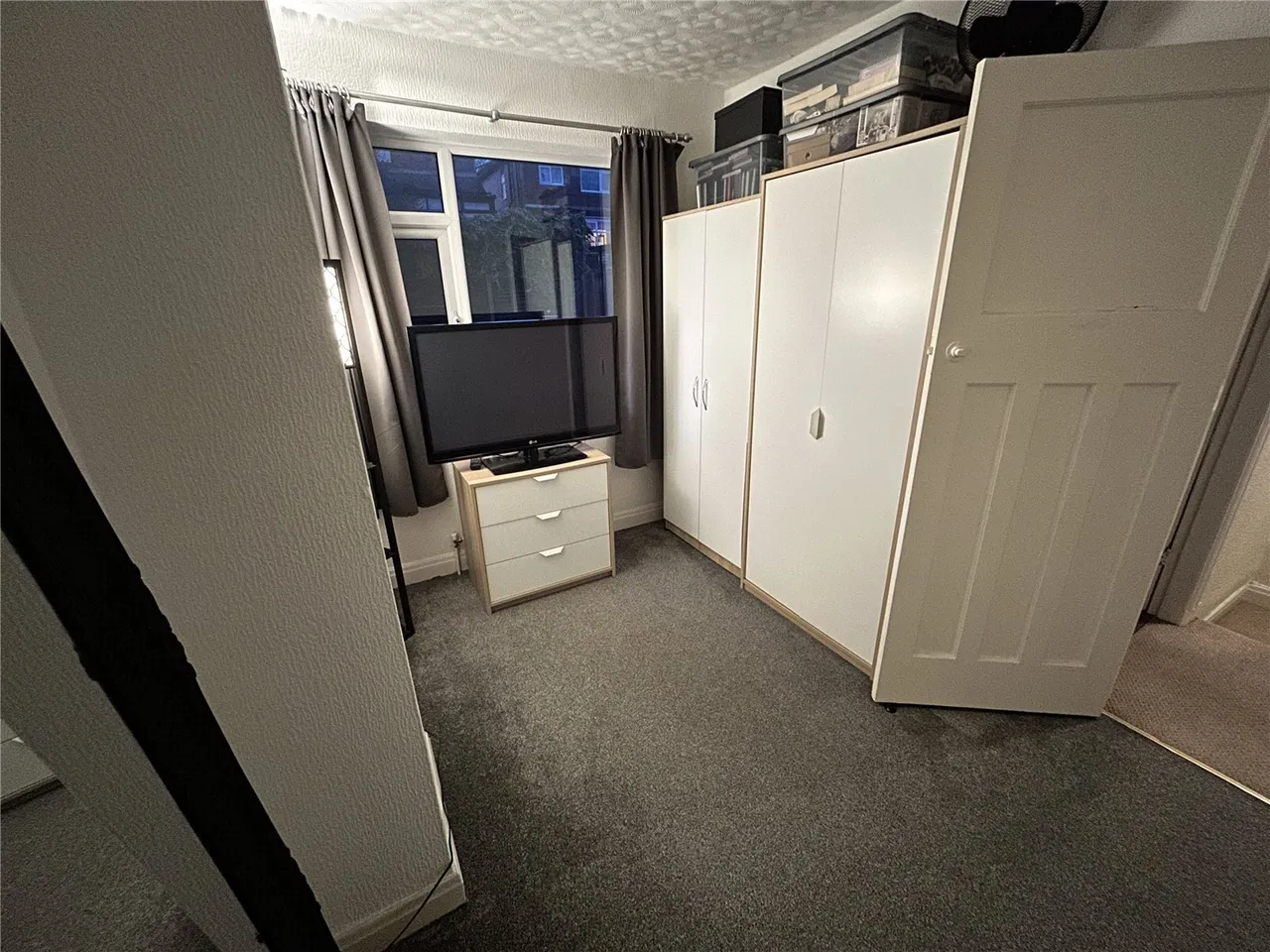 Hunters Way, STOKE-ON-TRENT, Staffordshire, ST4, photo 8