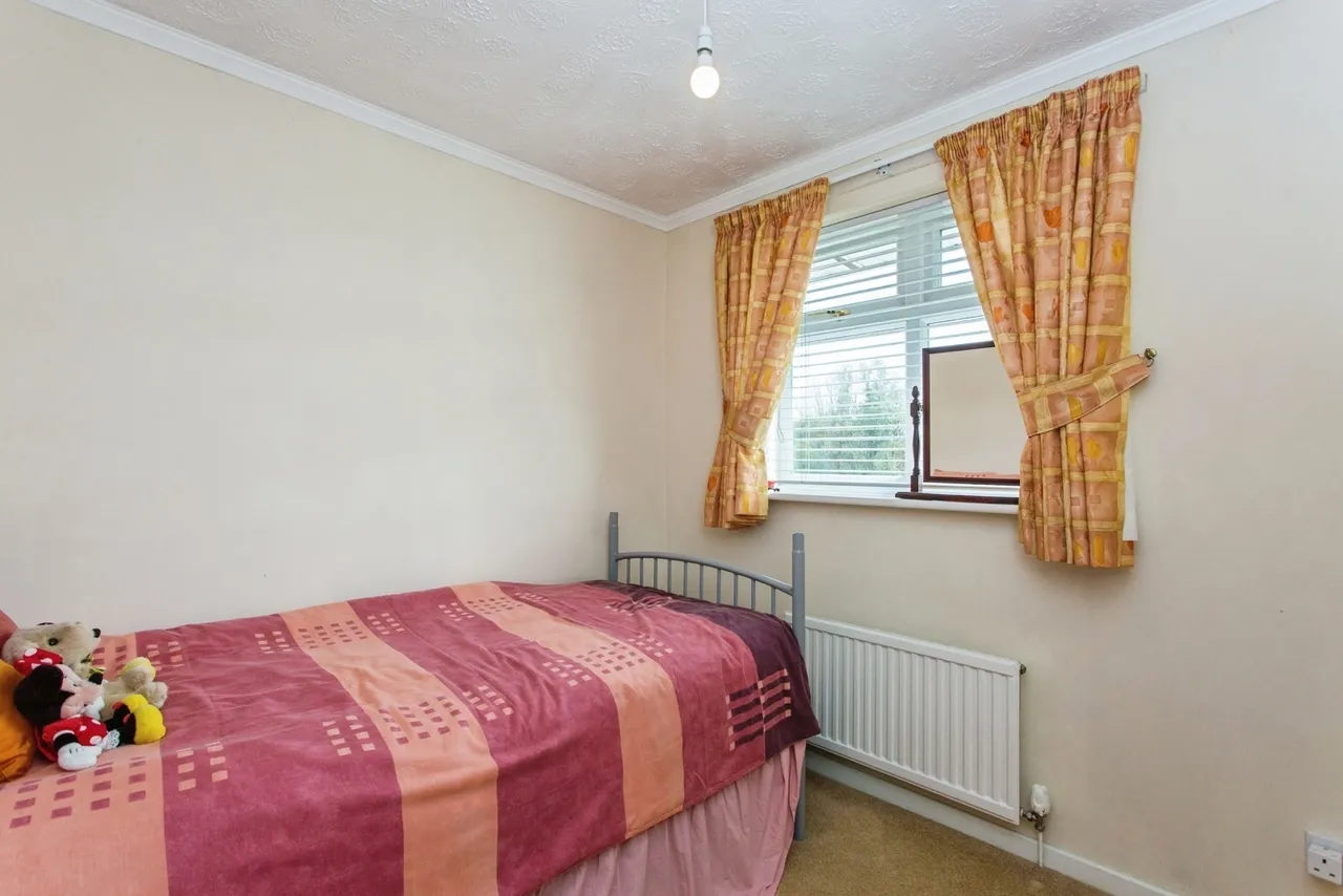 Medway Close, Lostock Hall, Preston, Lancashire, PR5, photo 13