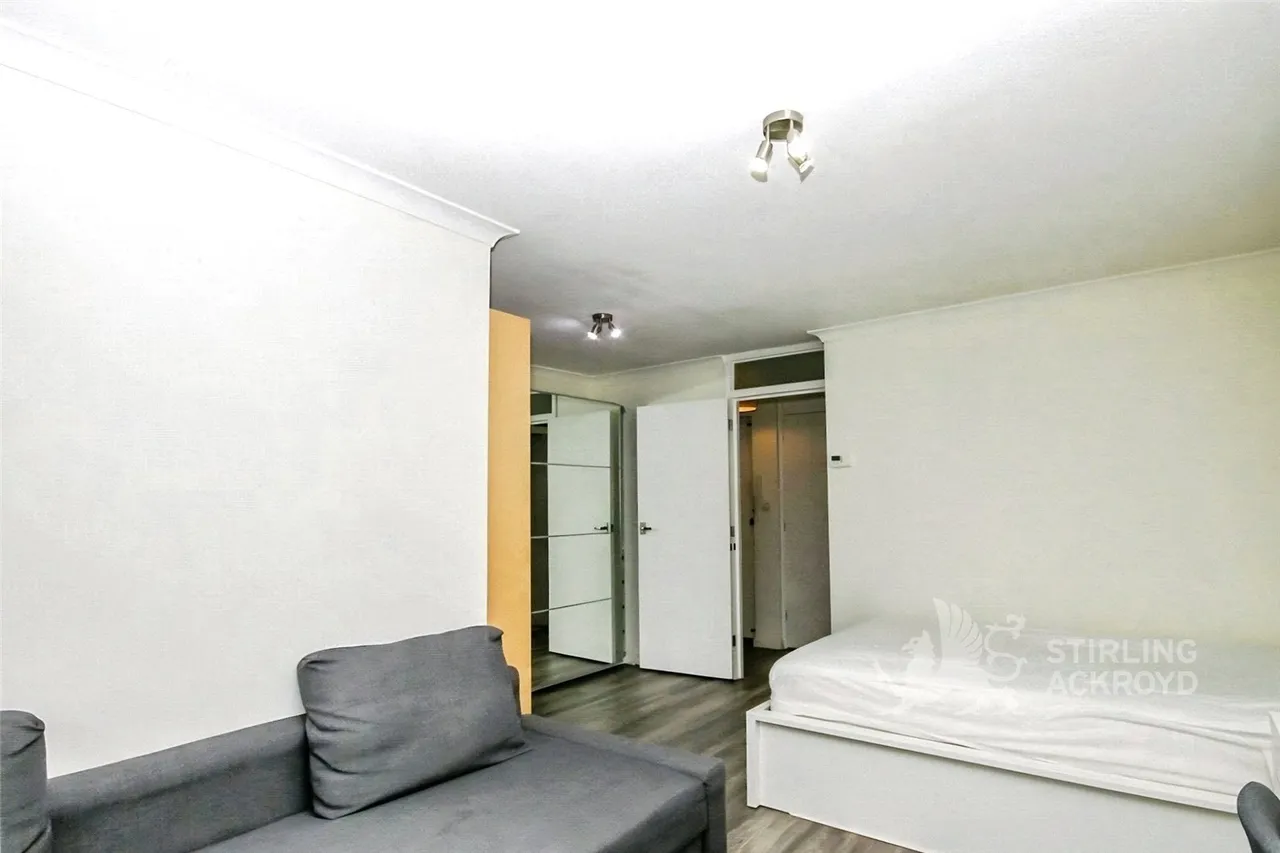 Harvey Road, Guildford, GU1, photo 4