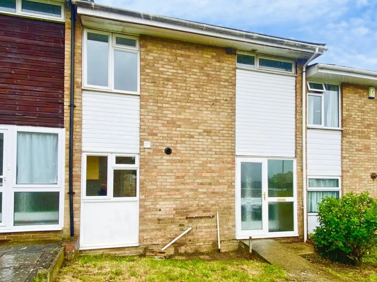 3 bed house for sale — Sundridge Close, Canterbury