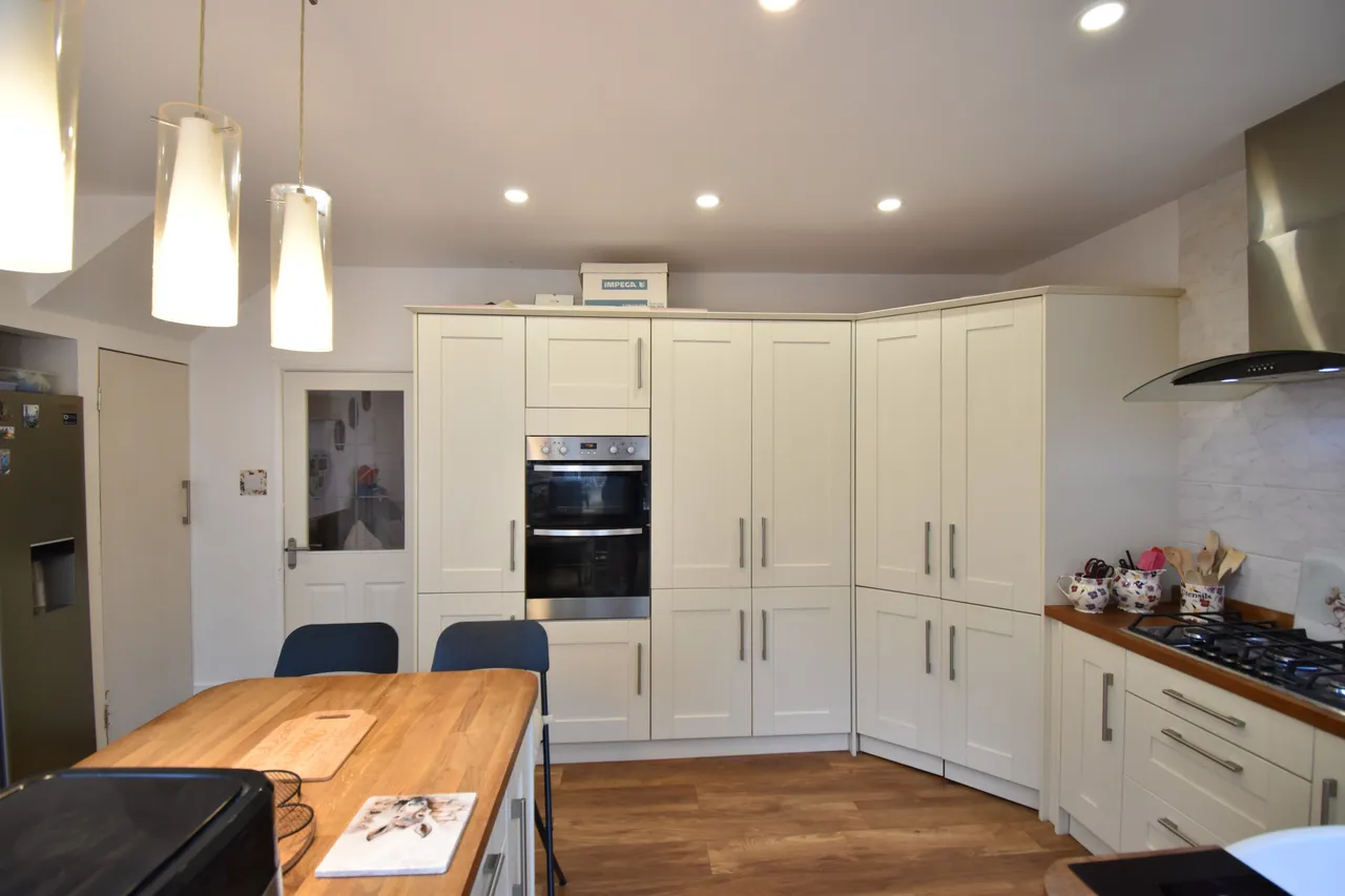 Harrington Lane, Exeter, photo 5