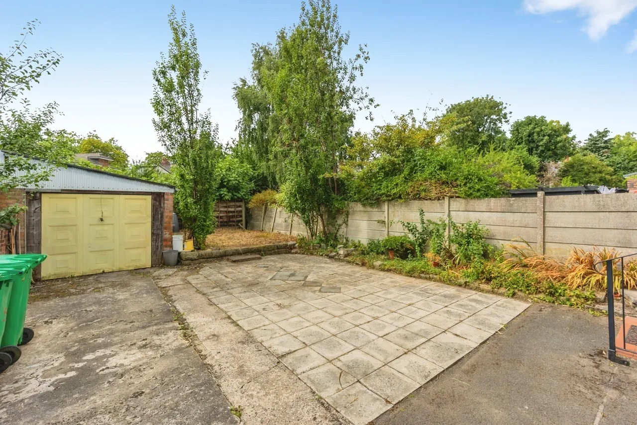 Victoria Road, Whalley Range, Manchester, M16, photo 26