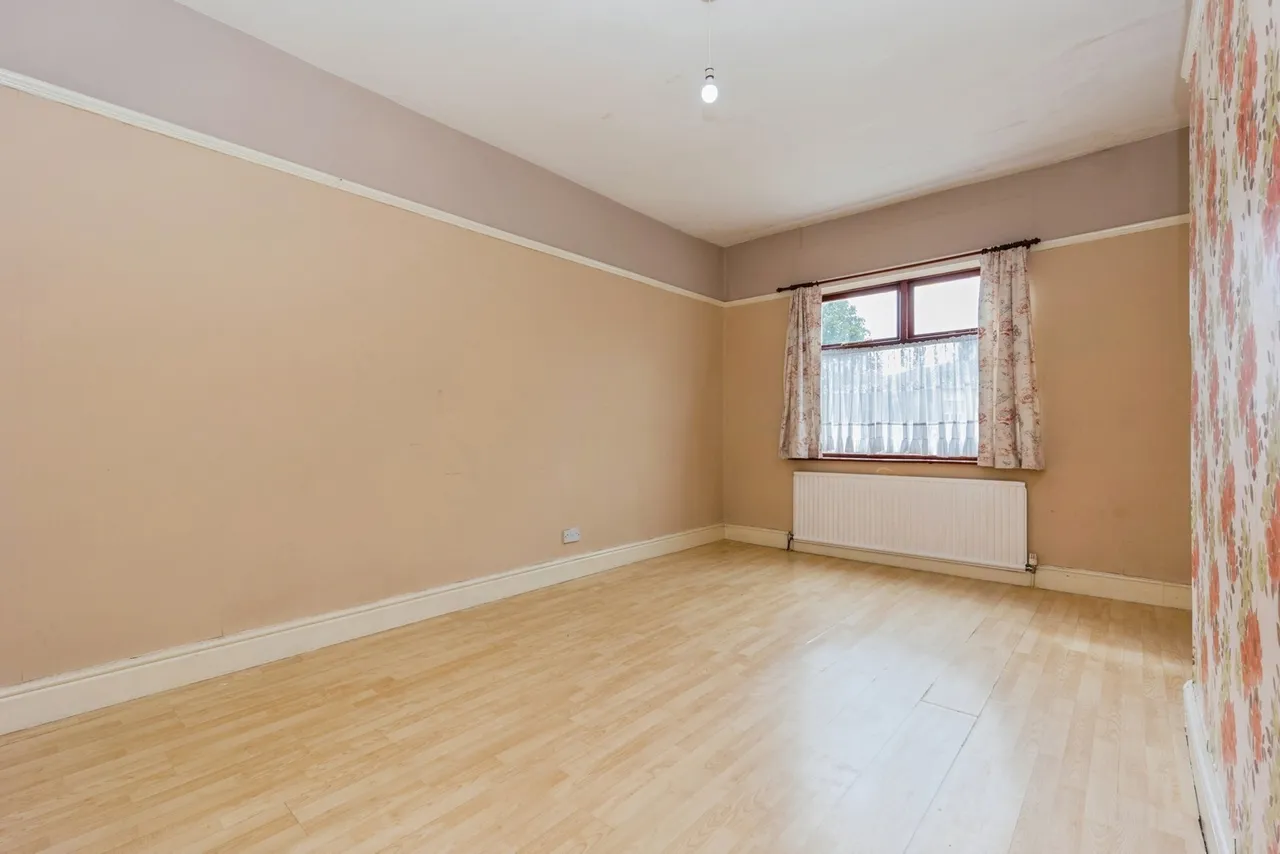 Victoria Road, Whalley Range, Manchester, M16, photo 17