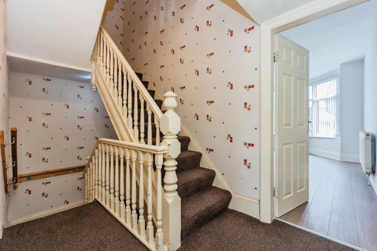 Victoria Road, Whalley Range, Manchester, M16, photo 20