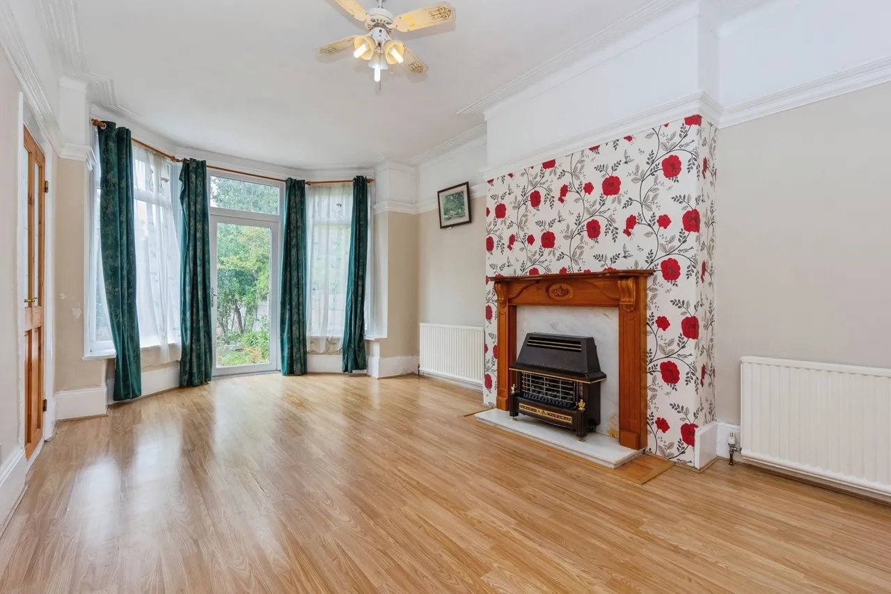Victoria Road, Whalley Range, Manchester, M16, photo 4