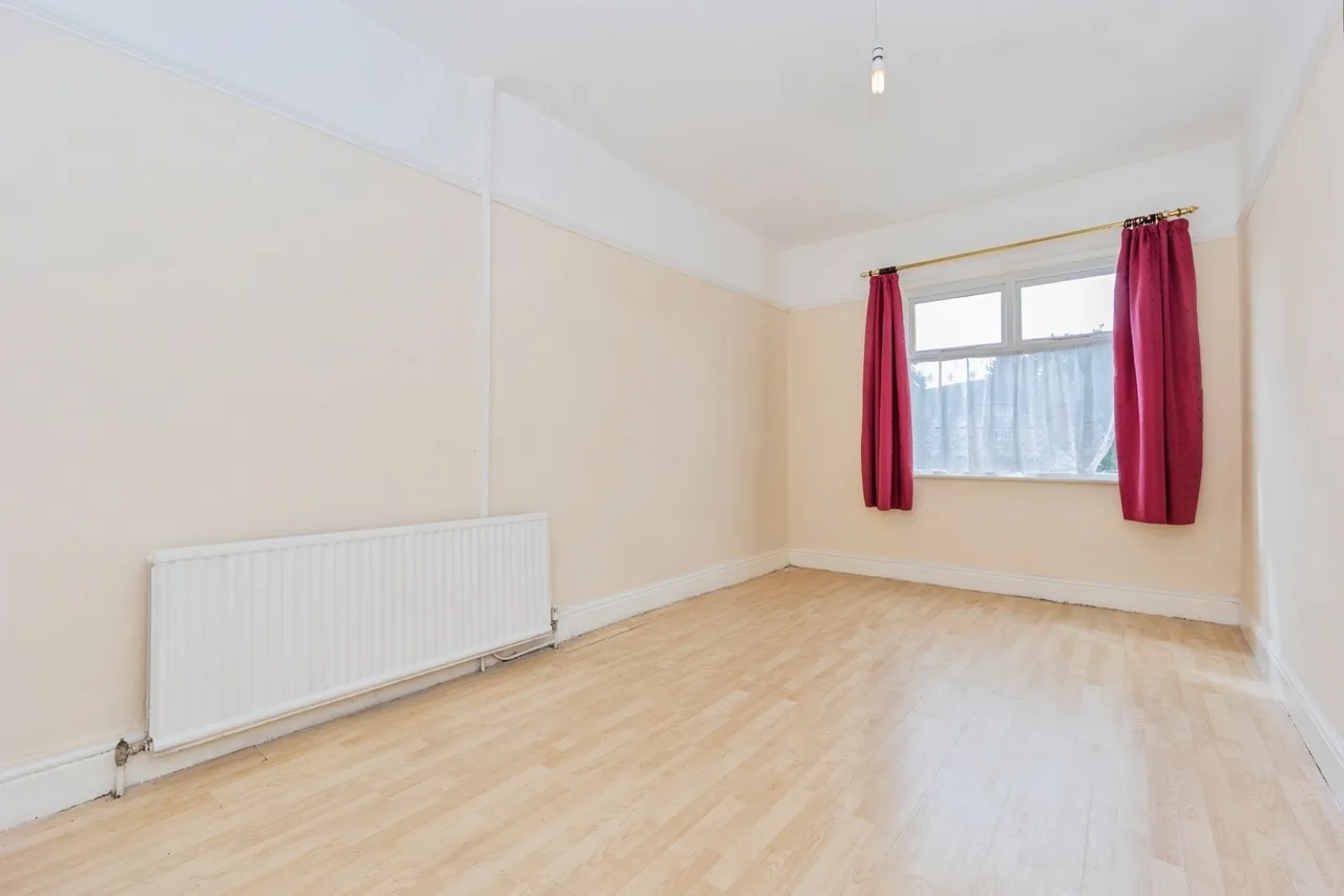 Victoria Road, Whalley Range, Manchester, M16, photo 23