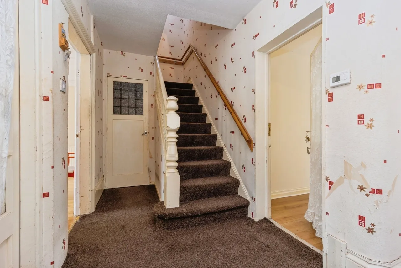 Victoria Road, Whalley Range, Manchester, M16, photo 3