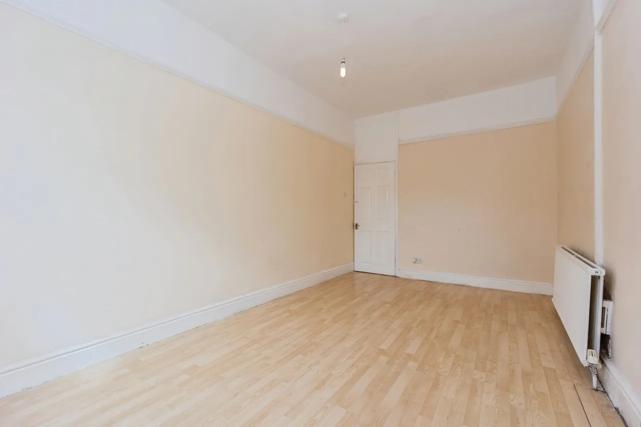 Victoria Road, Whalley Range, Manchester, M16, photo 25