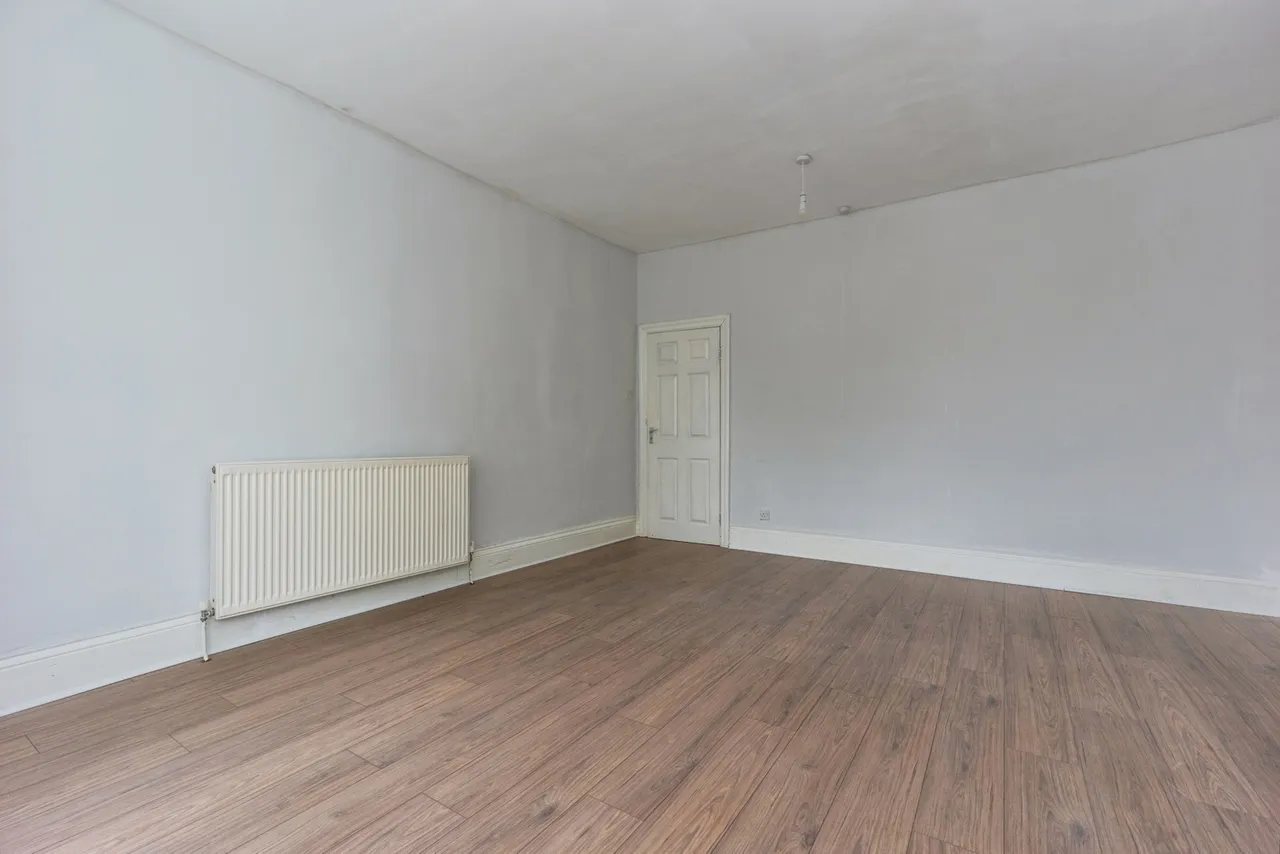 Victoria Road, Whalley Range, Manchester, M16, photo 14