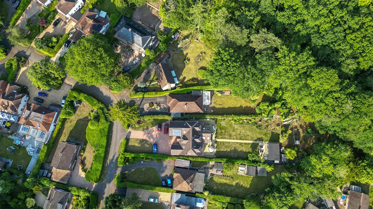 Horseshoe Lane, Ash Vale, Guildford, Surrey, GU12 5LJ, photo 18