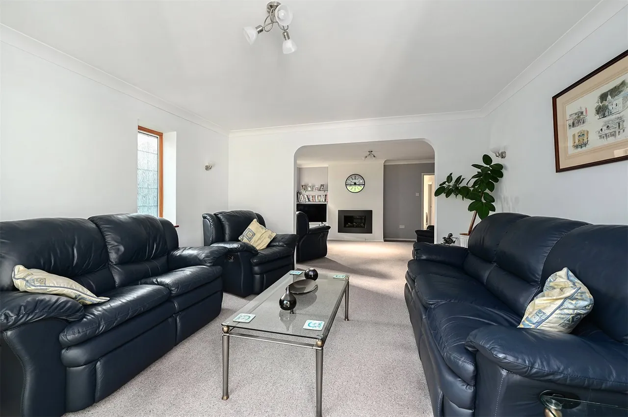 Horseshoe Lane, Ash Vale, Guildford, Surrey, GU12 5LJ, photo 11