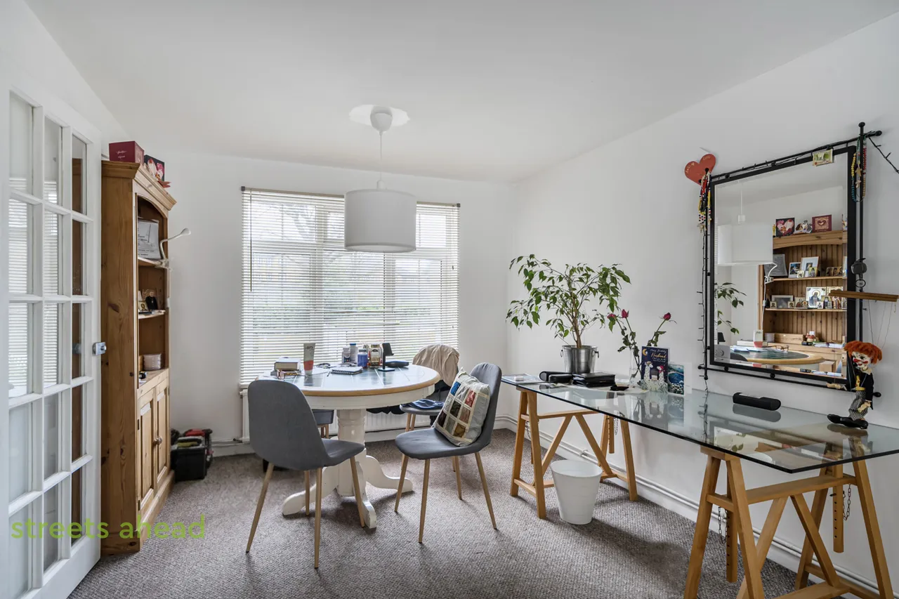 2 bed flat to rent, Edith Court, Croydon, CR0