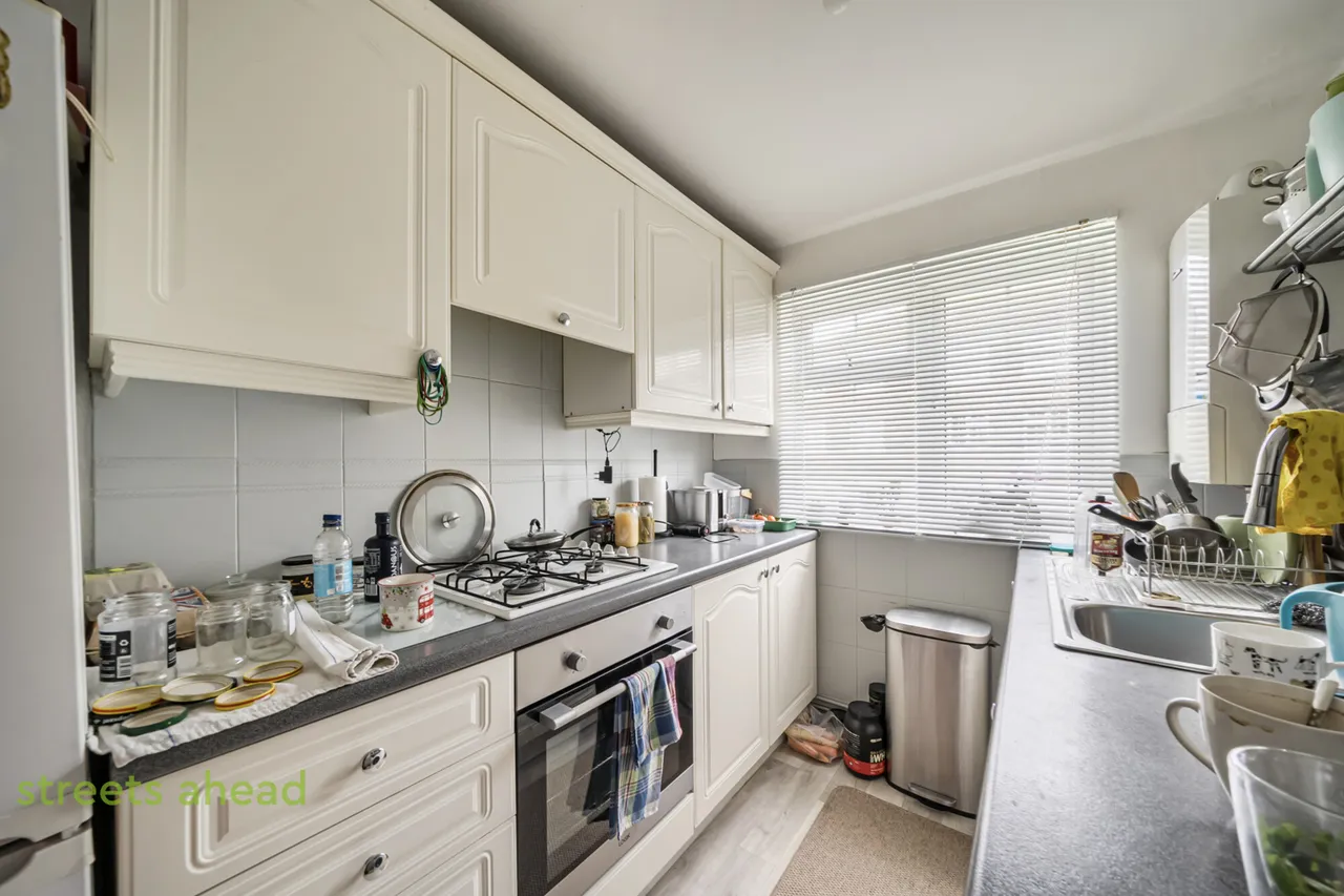 Edith Court, Croydon, CR0, photo 5