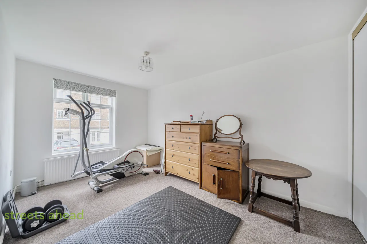 Edith Court, Croydon, CR0, photo 3