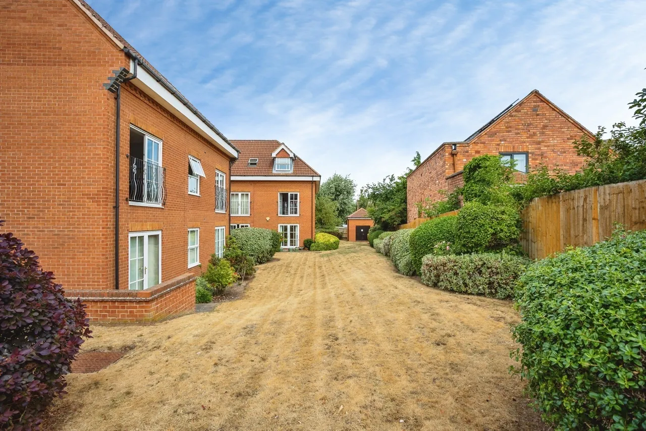 Moor Lane, Bingham, NG13, photo 14