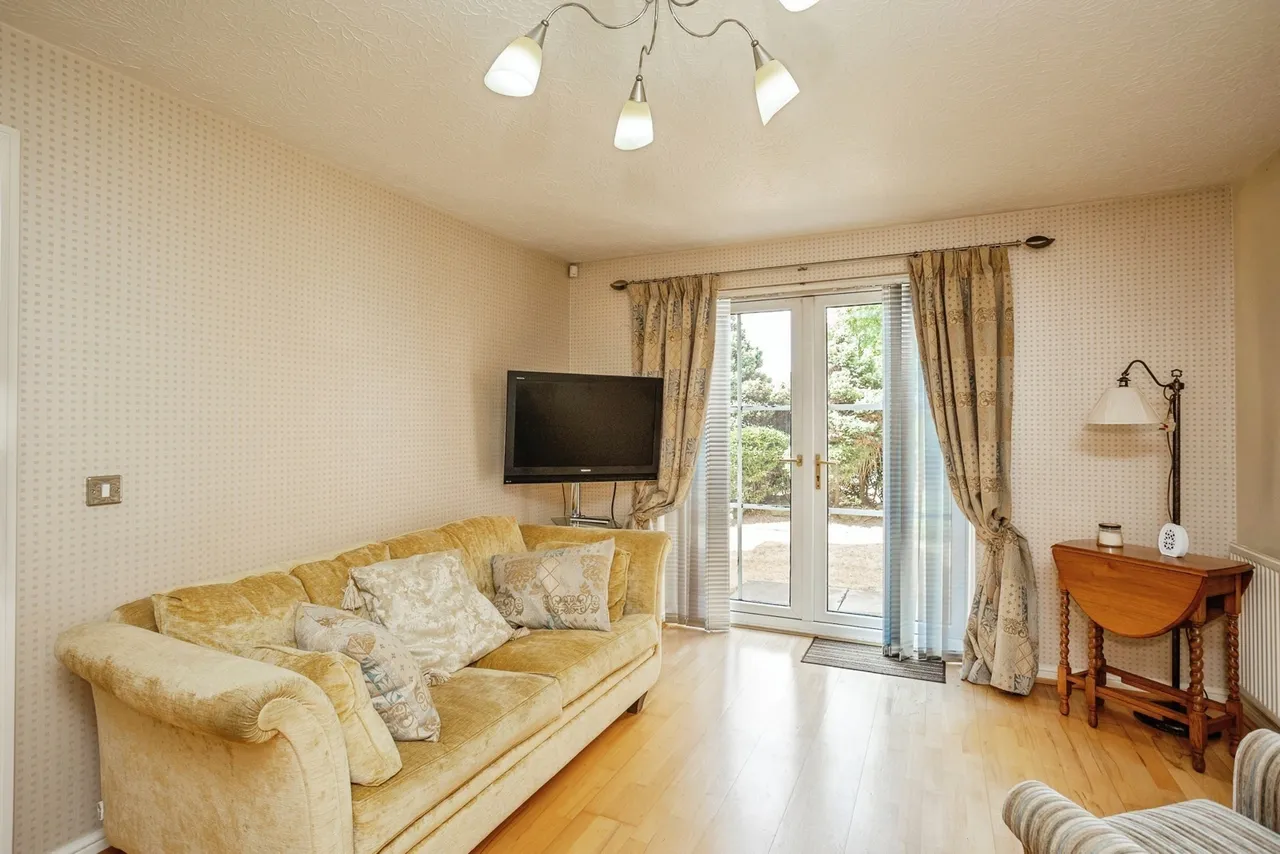 Moor Lane, Bingham, NG13, photo 2