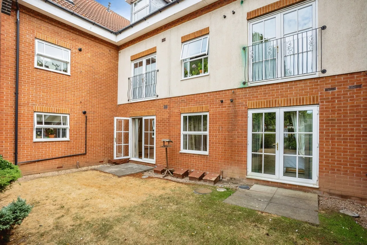 Moor Lane, Bingham, NG13, photo 16