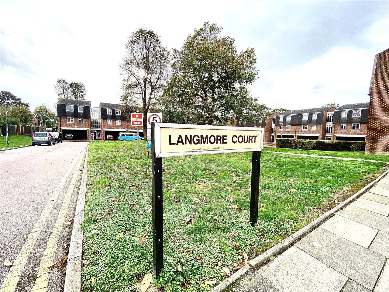 Hanover Way, DA6, photo 2