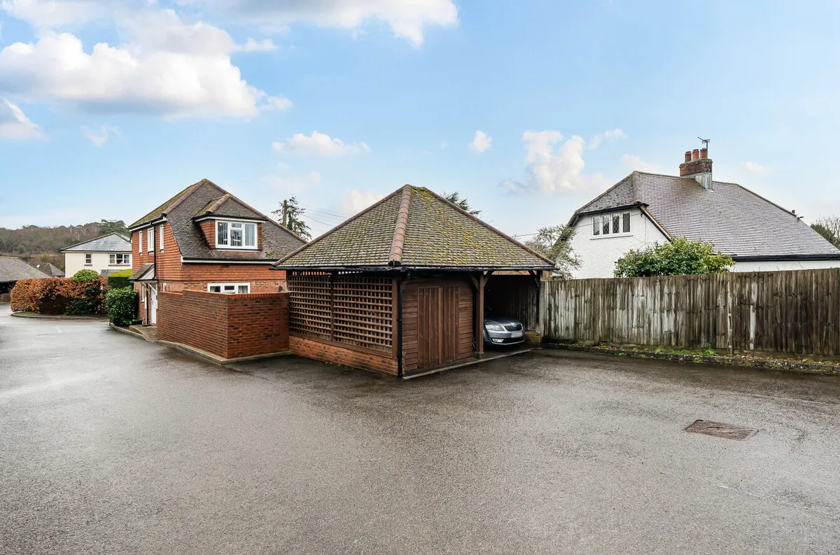Watersfield, RH20 1SA, photo 13