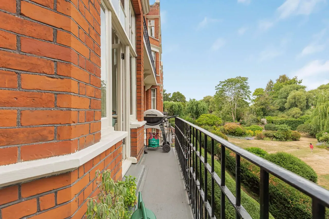 Willoughby Road, East Twickenham, TW1, photo 29