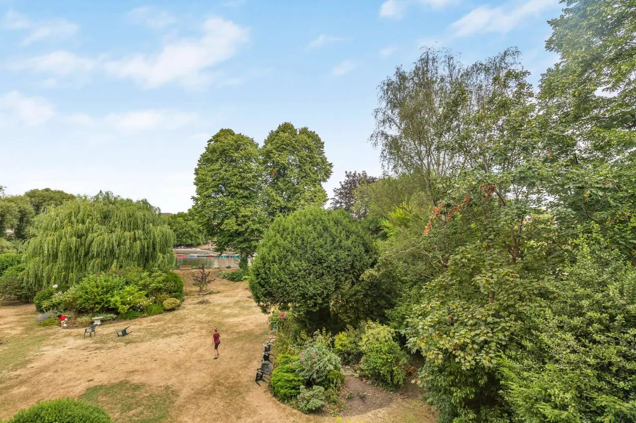 Willoughby Road, East Twickenham, TW1, photo 50
