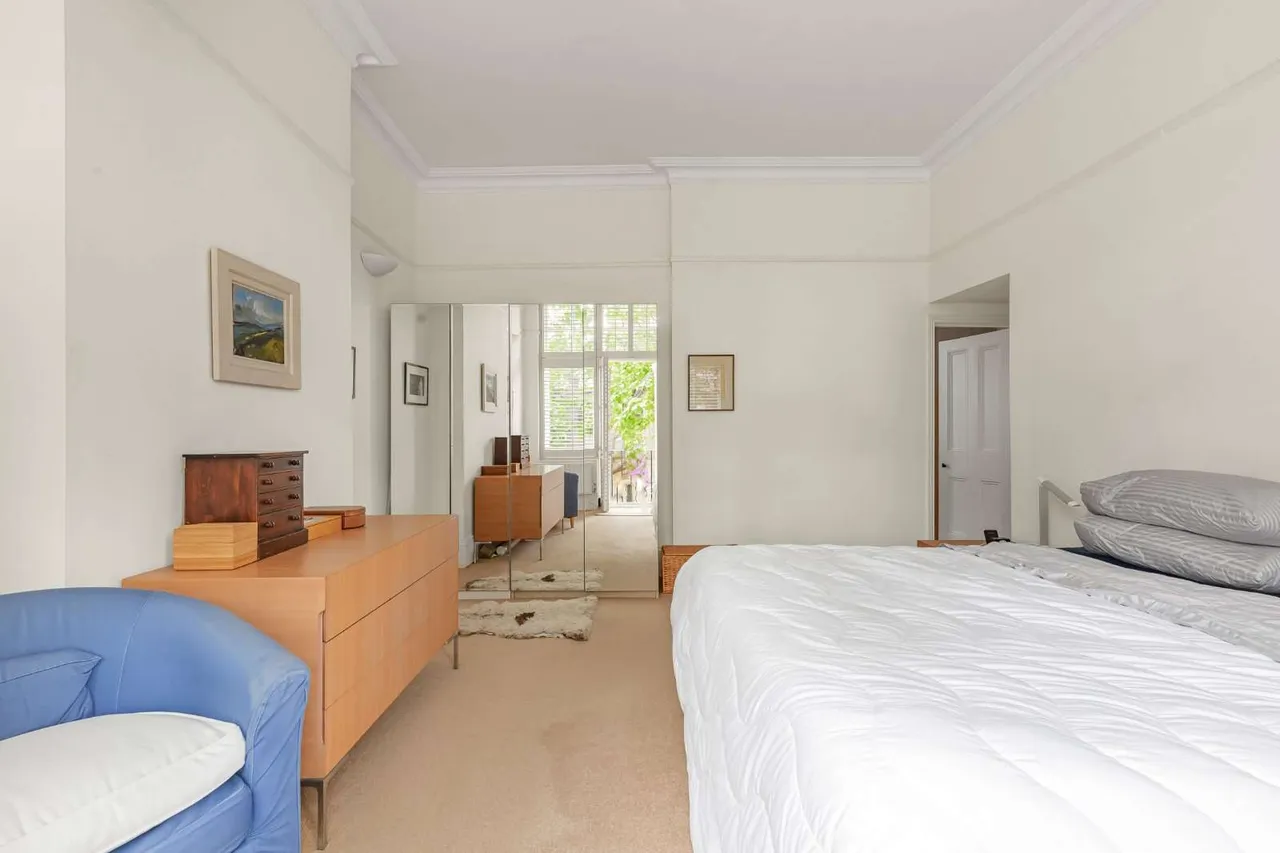 Willoughby Road, East Twickenham, TW1, photo 31