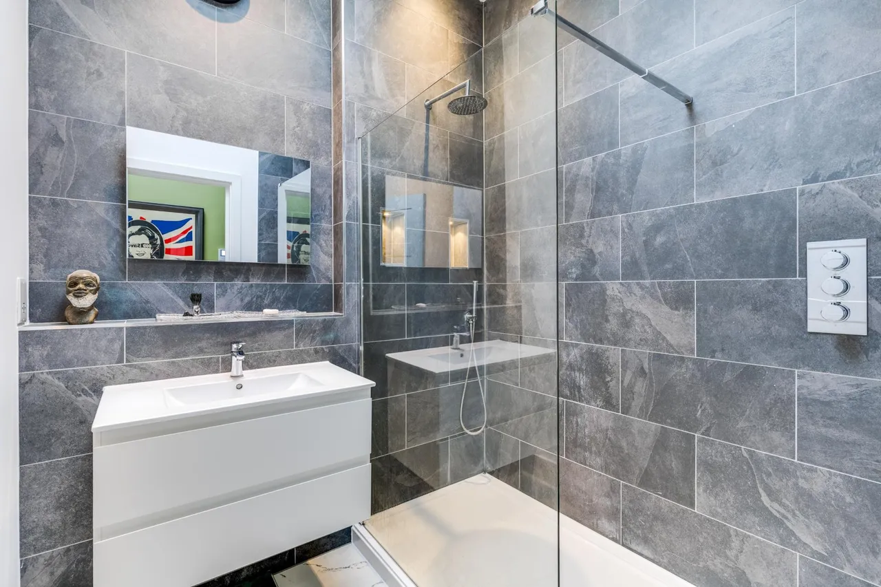 Beecholme, 54 Codicote Road, Welwyn, AL6, photo 8