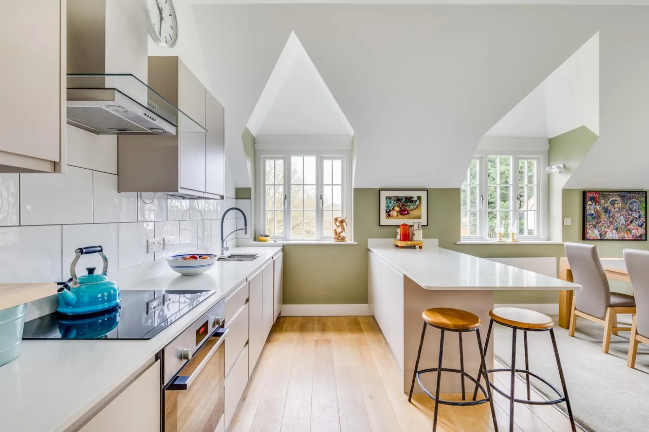 Beecholme, 54 Codicote Road, Welwyn, AL6, photo 5