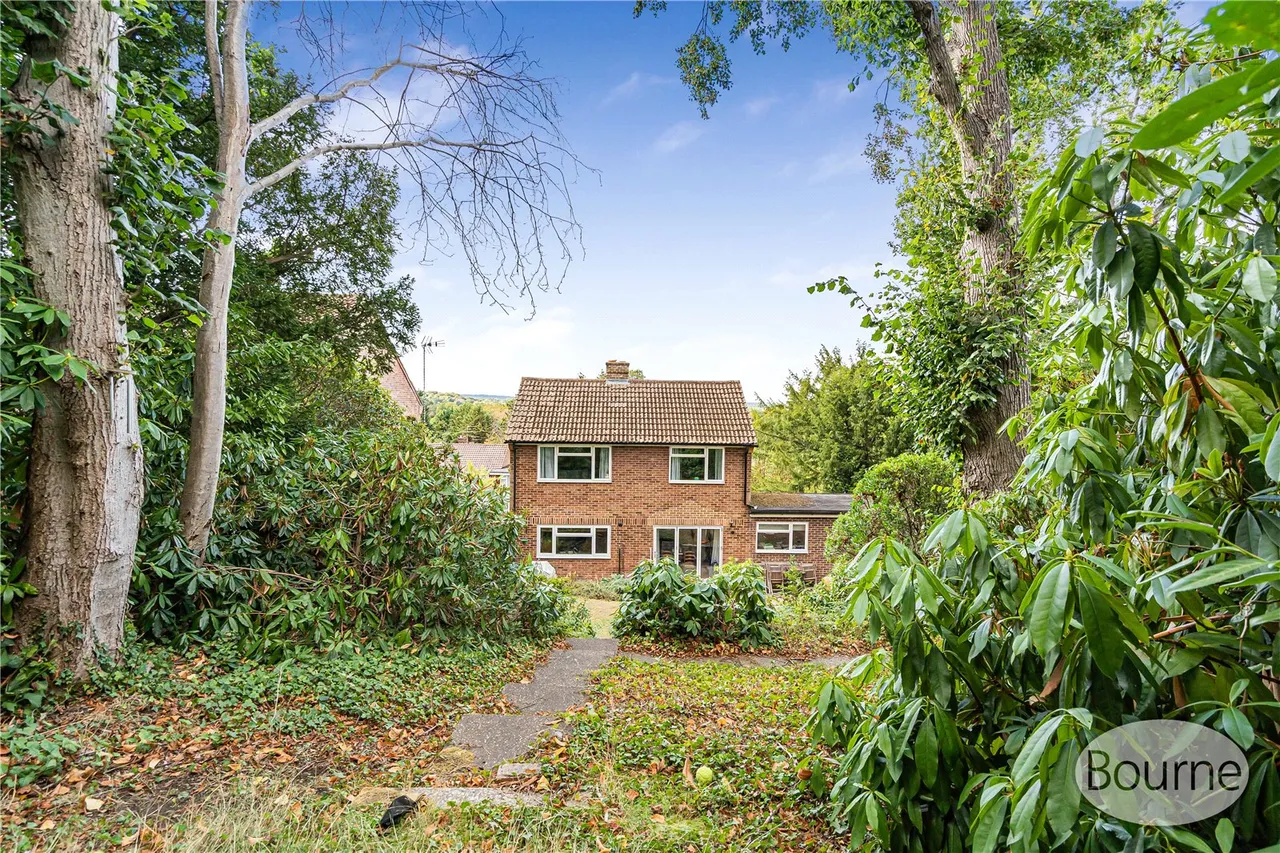 St. Johns Rise, Woking, GU21, photo 16