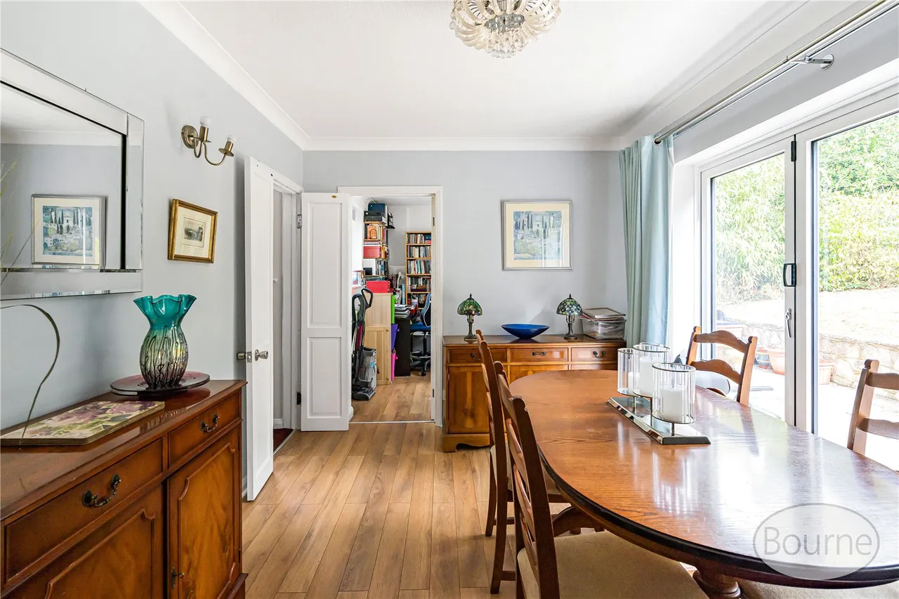 St. Johns Rise, Woking, GU21, photo 13