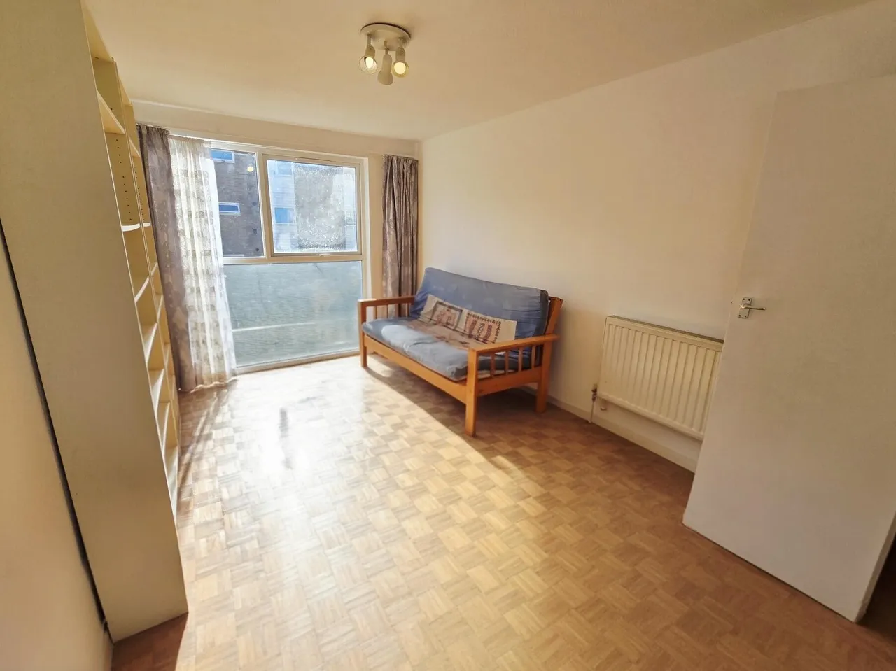 Hedge Lane, London, N13, photo 3