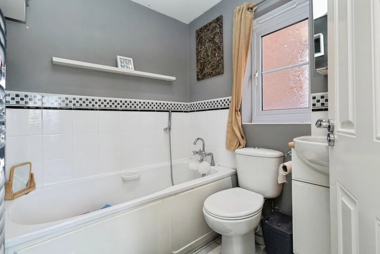 Thornway Drive, Ashton-under-Lyne, Greater Manchester, OL7, photo 21