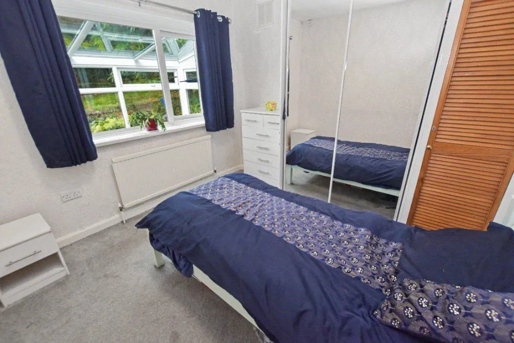 Armley Grange Walk, Leeds, LS12, photo 7