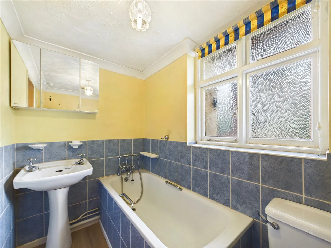 Bradfield Road, Wix, CO11, photo 12