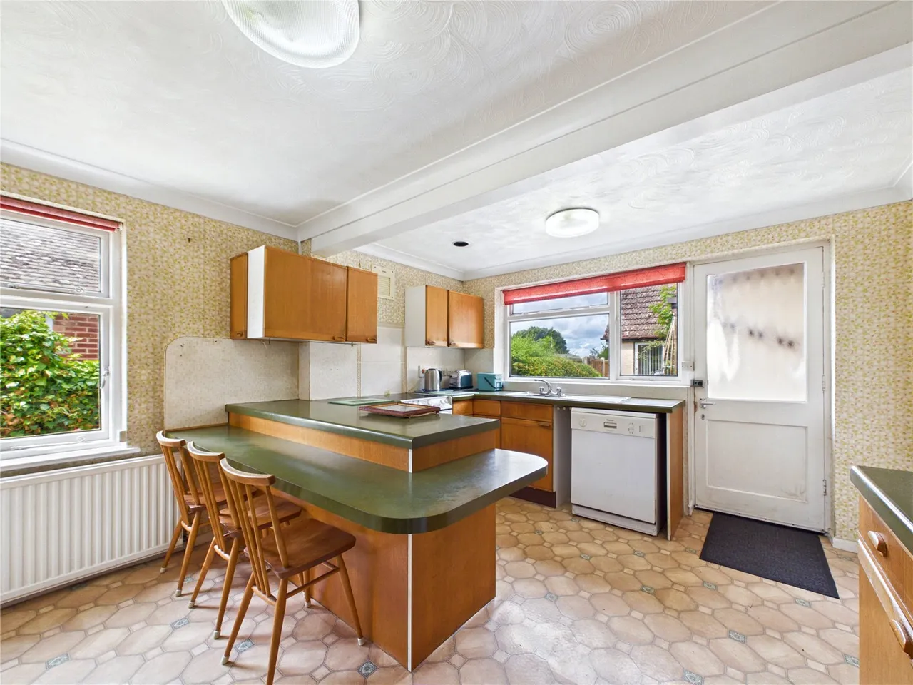 Bradfield Road, Wix, CO11, photo 8