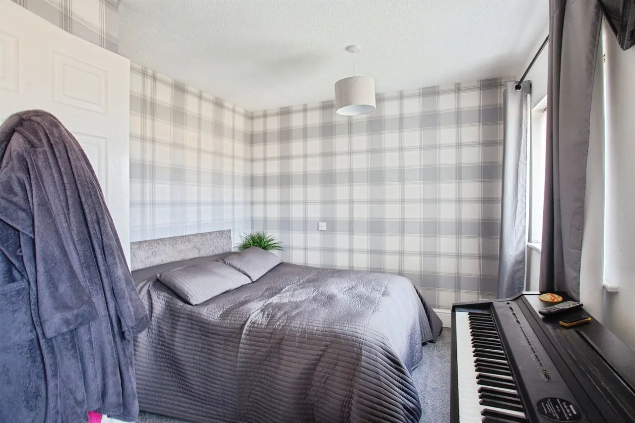 Windsor Drive, Mexborough, photo 12